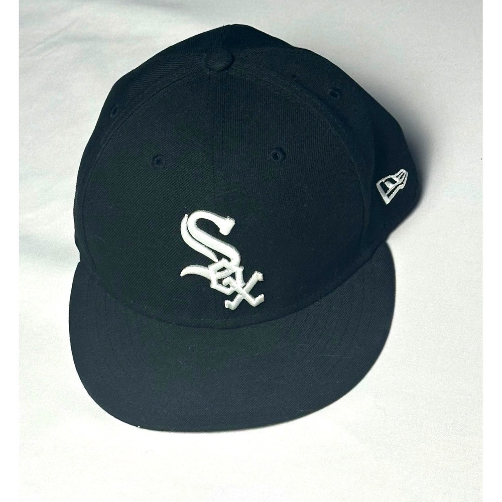 New Era 59FIFTY Chicago White Sox Official On-Field Cap Black Size 7 1/8 MLB